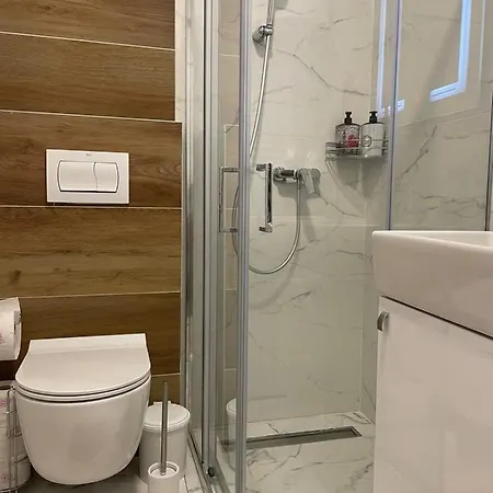 Spring Deluxe Lägenhet