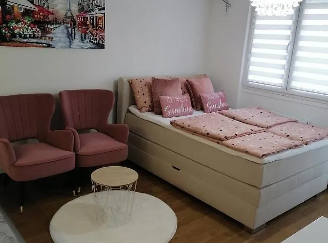 Spring Deluxe * Újvidék